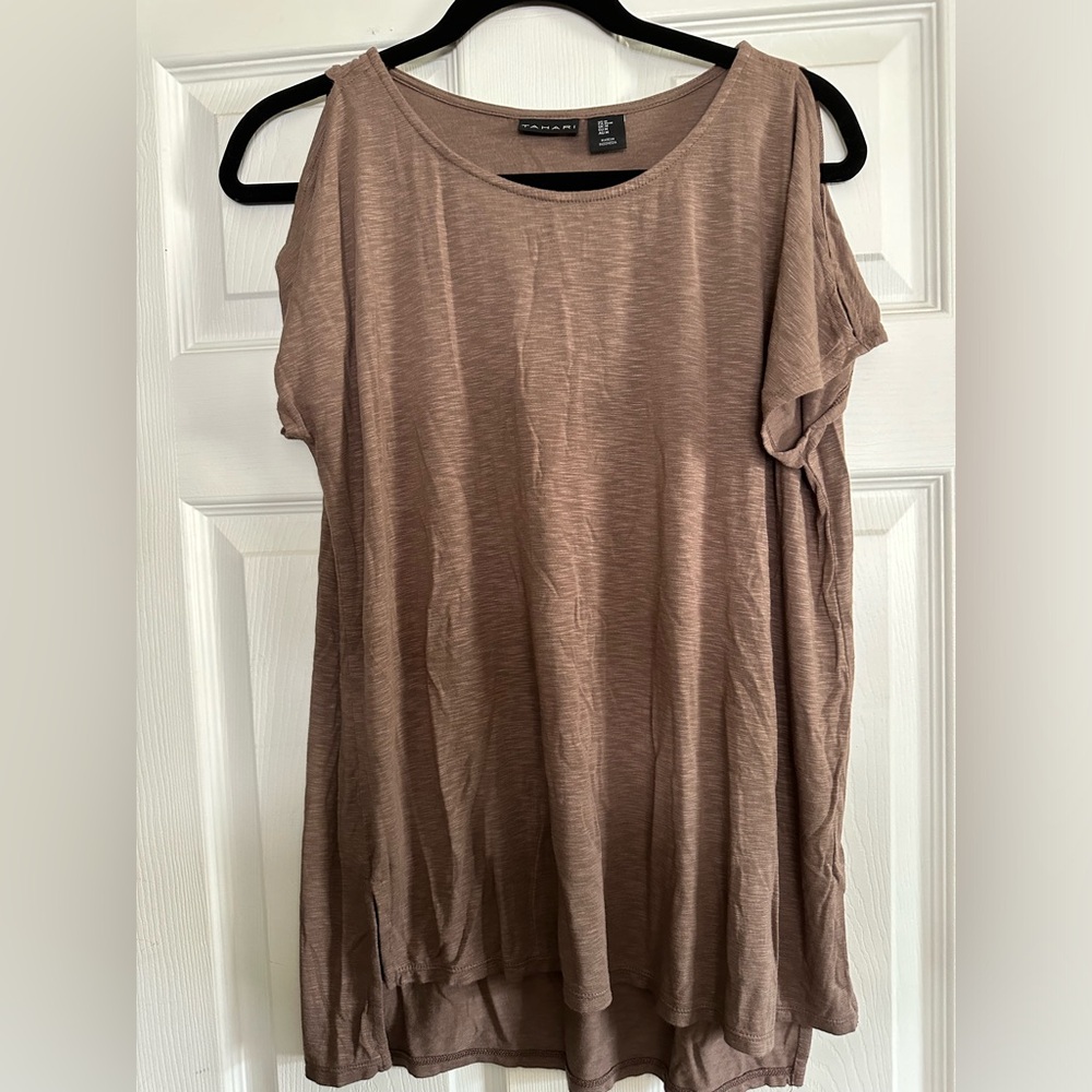 Tahari open shoulder short sleeve shirt
